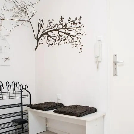 Stylish At Station * Düsseldorf