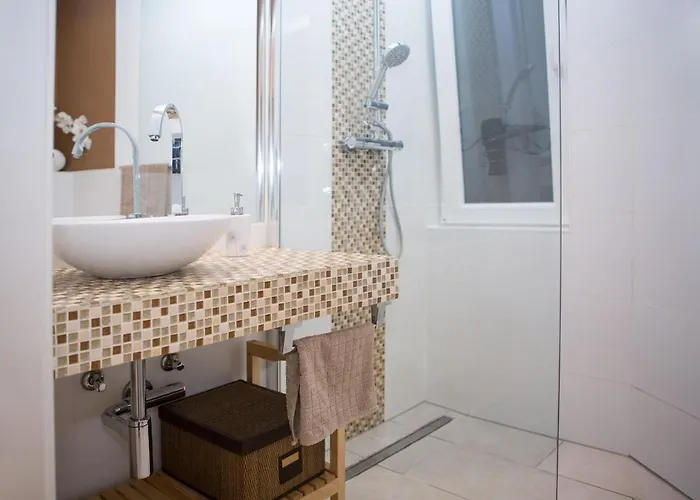 Stylish At Station Apartamento