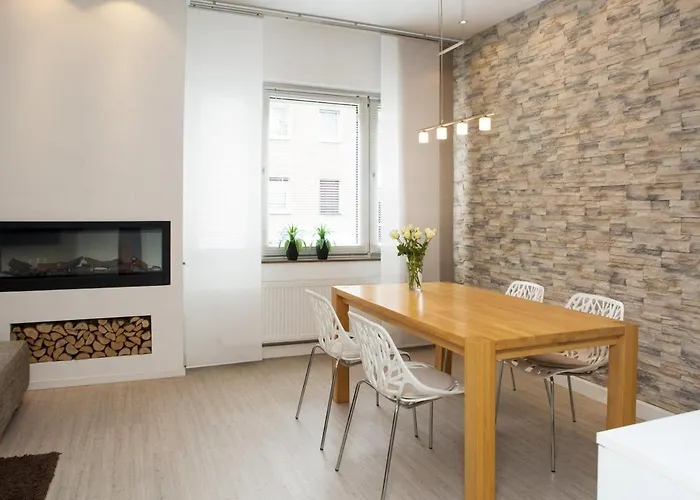 Appartamento Stylish At Station