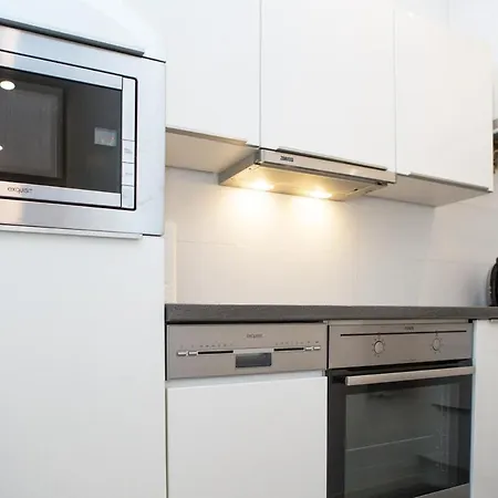 Stylish At Station דיסלדורף